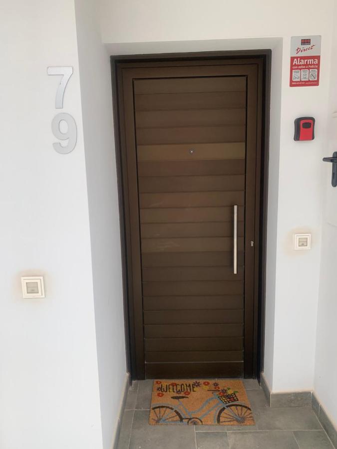 Sunny Luxury Apartment With Two Great Sunny - Level Terraces, Two Swimming Pools, In A New Complex Pueblo Majorero, Close To Fuerteventura Golf Club, Next To The Beach , Atlantico Shopping Mall And Casino In Caleta De Fuste Exterior foto
